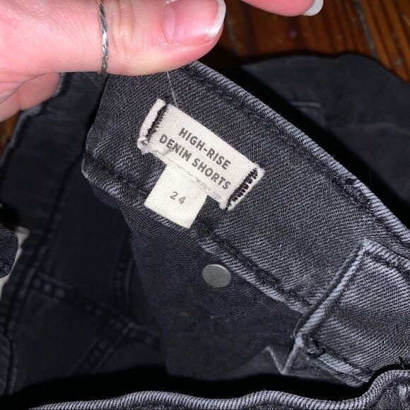 MADEWELL high rise black Denim shorts - Raw hem Edition - Picture 4 of 5